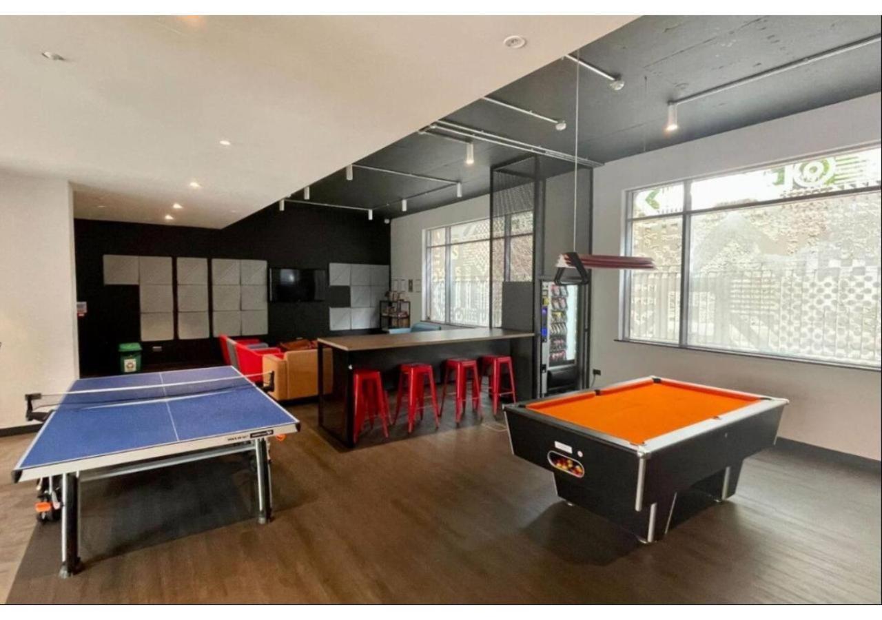 Joivy Affordable Dublin Thomas Street - Adults Only Διαμέρισμα Εξωτερικό φωτογραφία