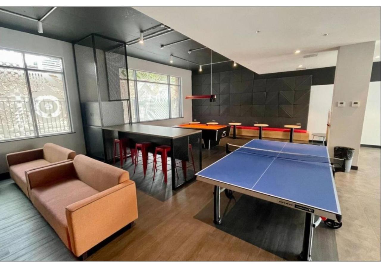 Joivy Affordable Dublin Thomas Street - Adults Only Διαμέρισμα Εξωτερικό φωτογραφία